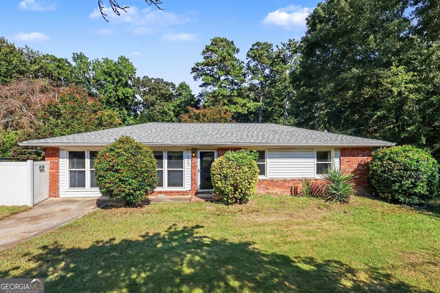 Tralee Dr, Lithia Springs, GA 30122