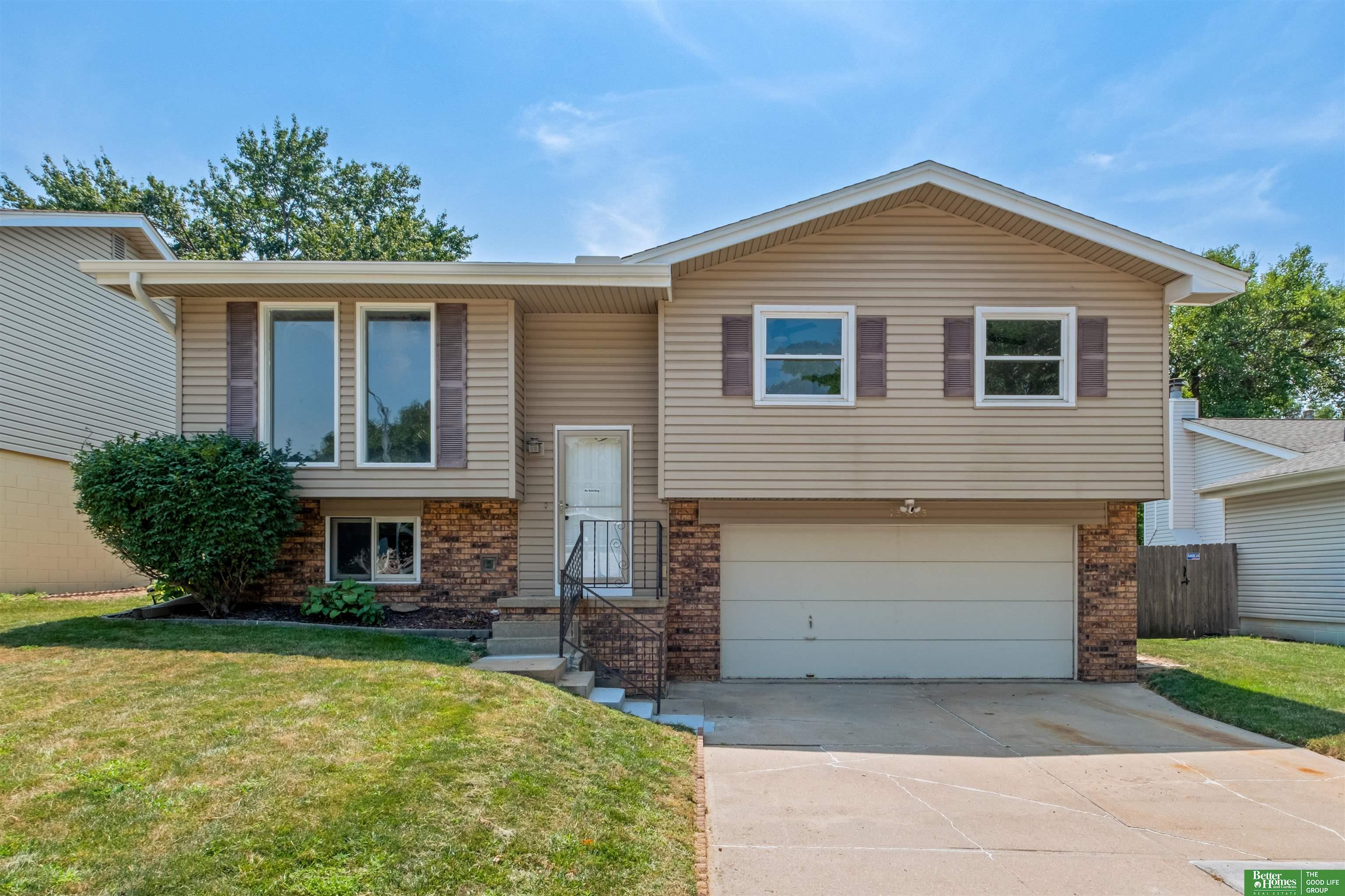 Josephine St, Omaha, NE 68138