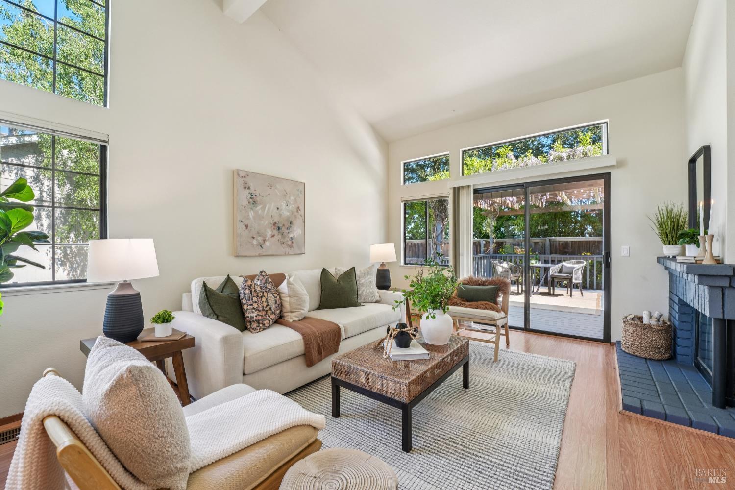 Saint Mathews Ct, Sonoma, CA 95476