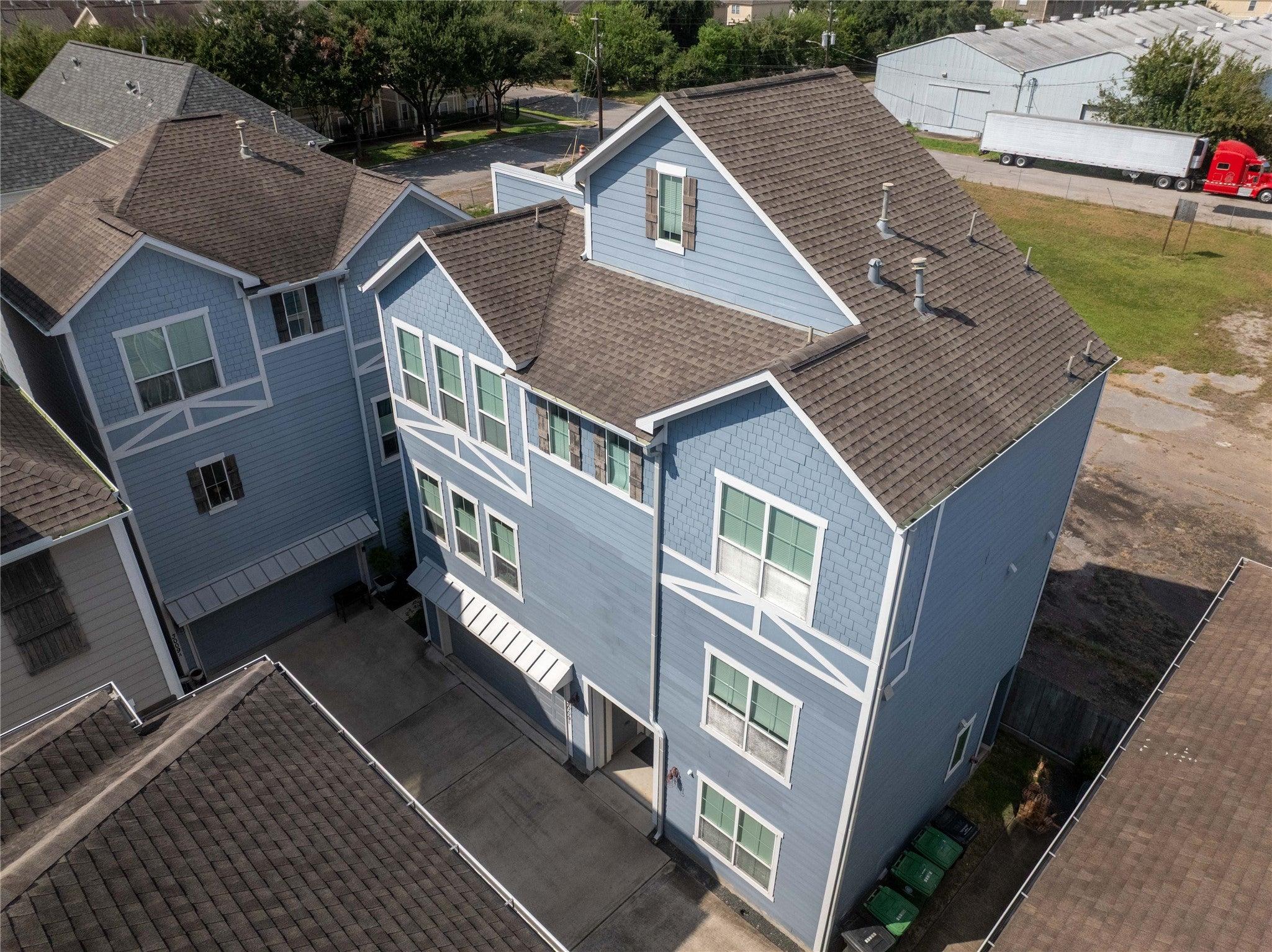 Bell St, Houston, TX 77003