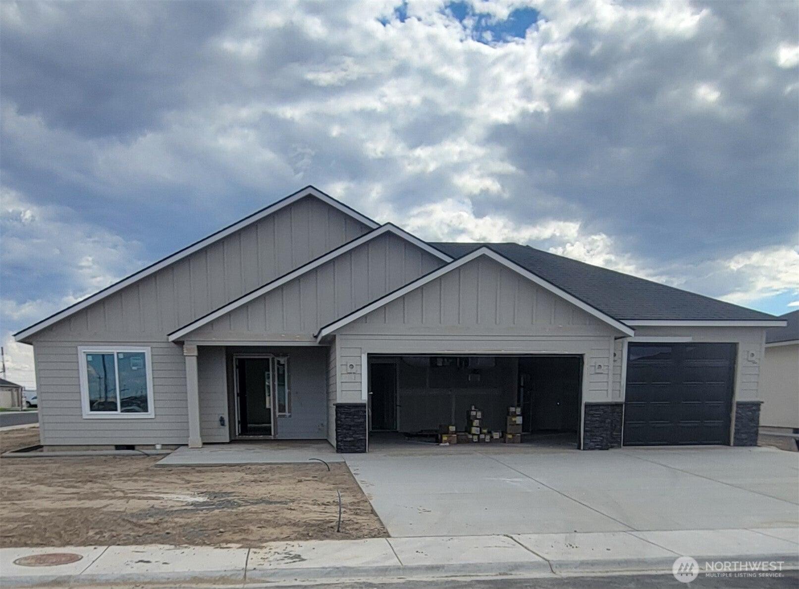 8th Ave Ne, Ephrata, WA 98823