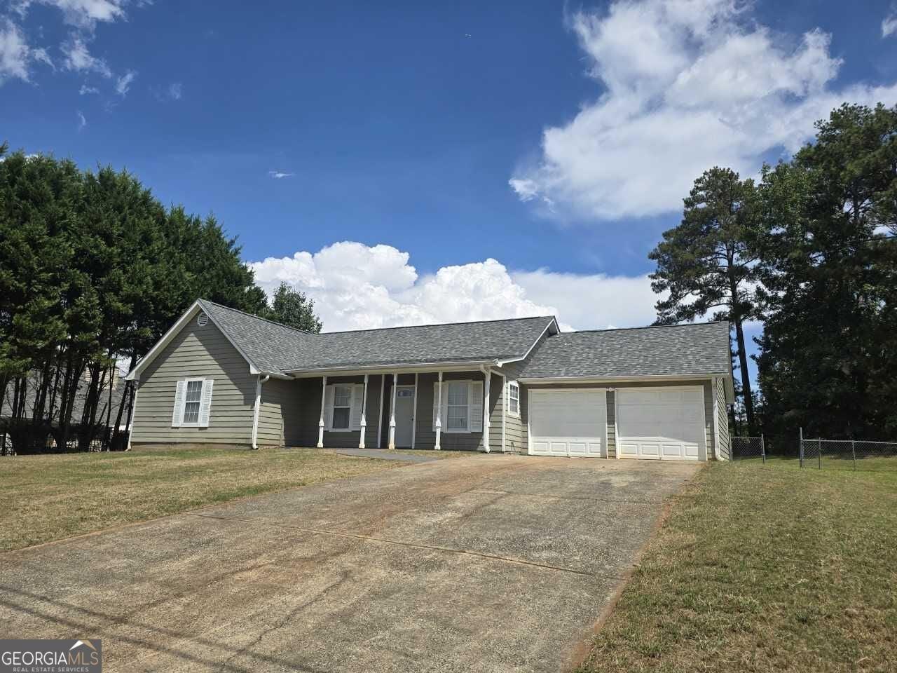 Iron Gate Ln, Jonesboro, GA 30238
