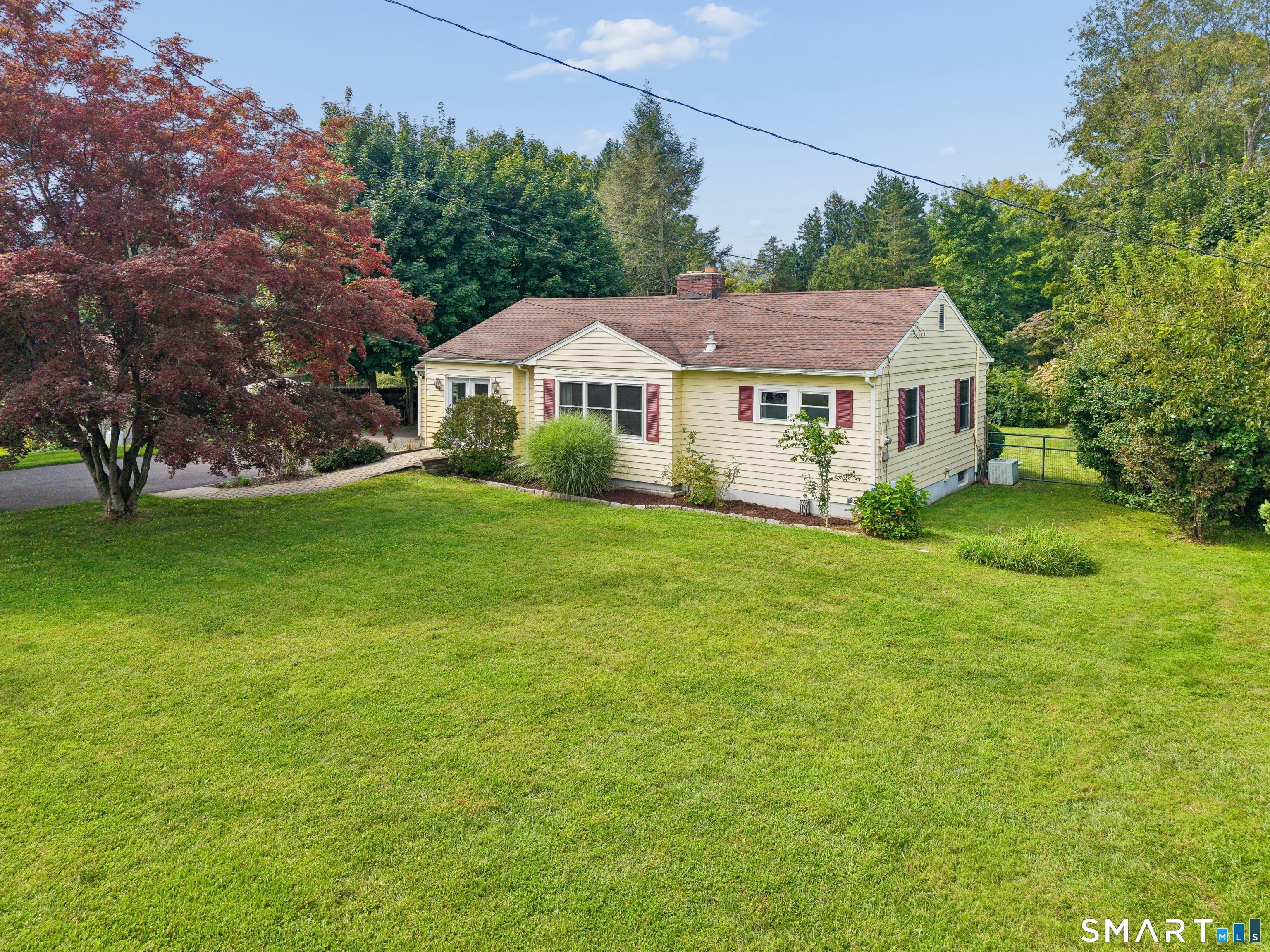 Hilltop View Ln, New Milford, CT 06776