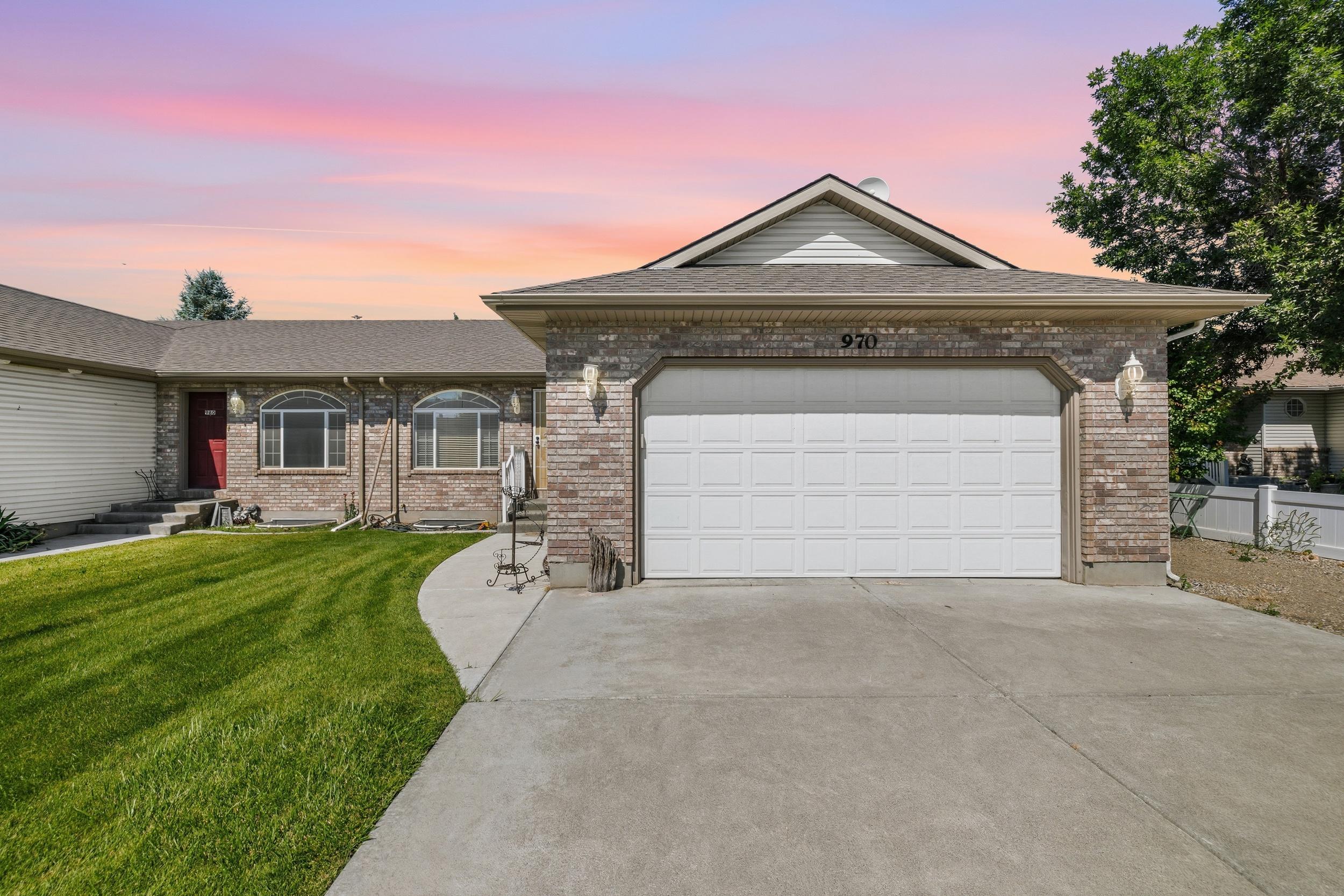 Silkwood Cir, Ammon, ID 83406