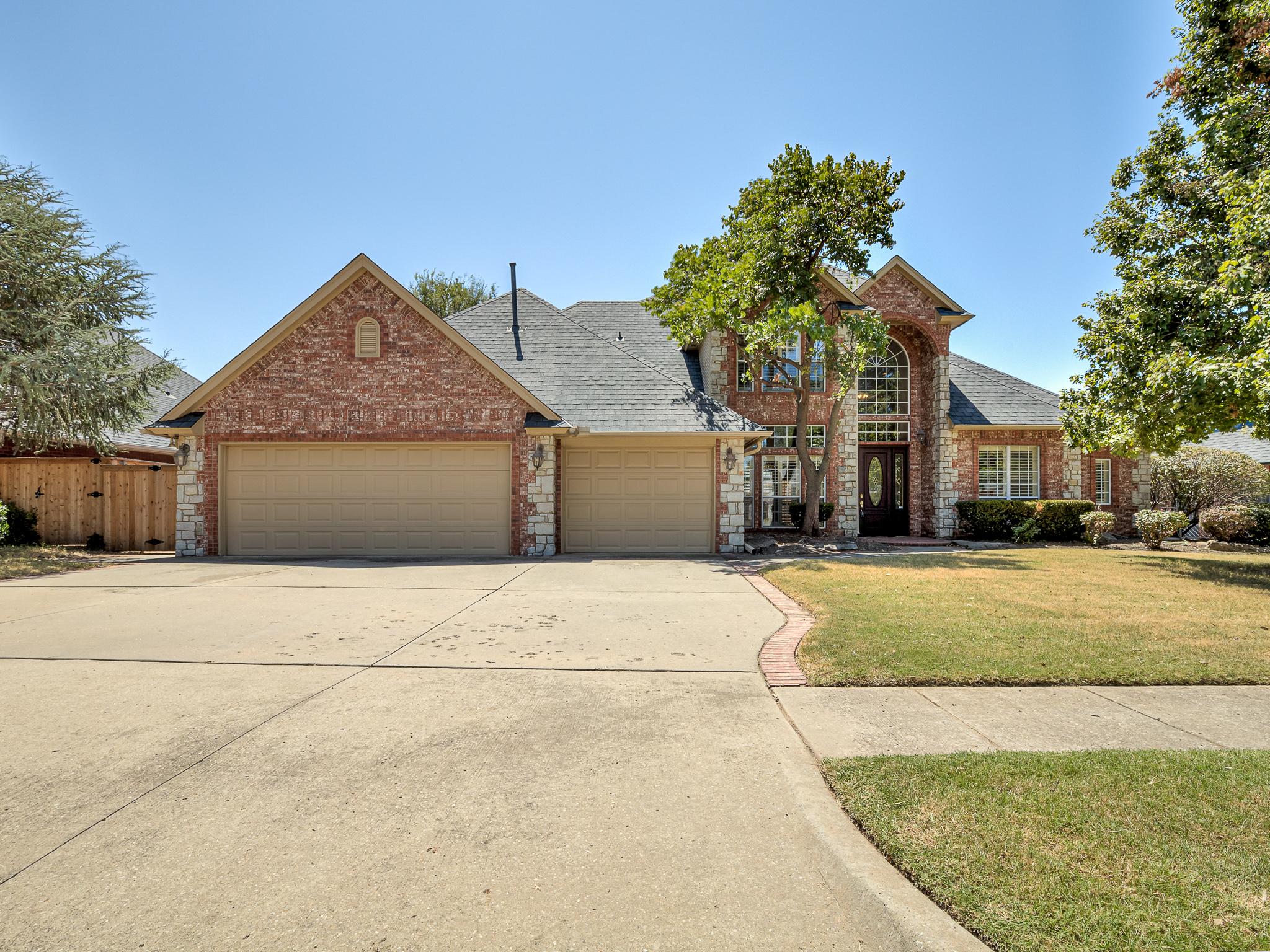 Harrogate Dr, Norman, OK 73072