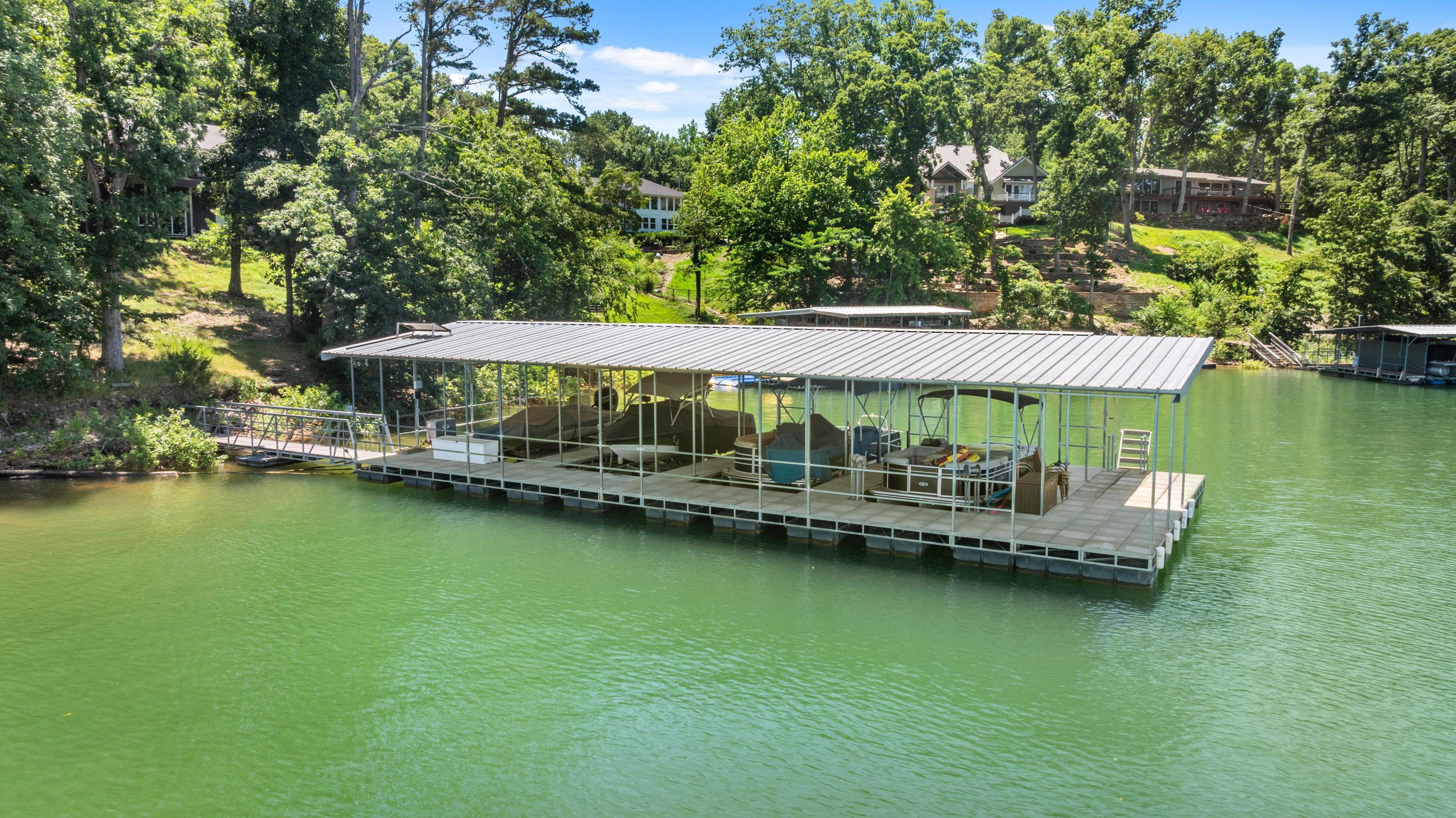 Reynolds Rd, Rogers, AR 72756