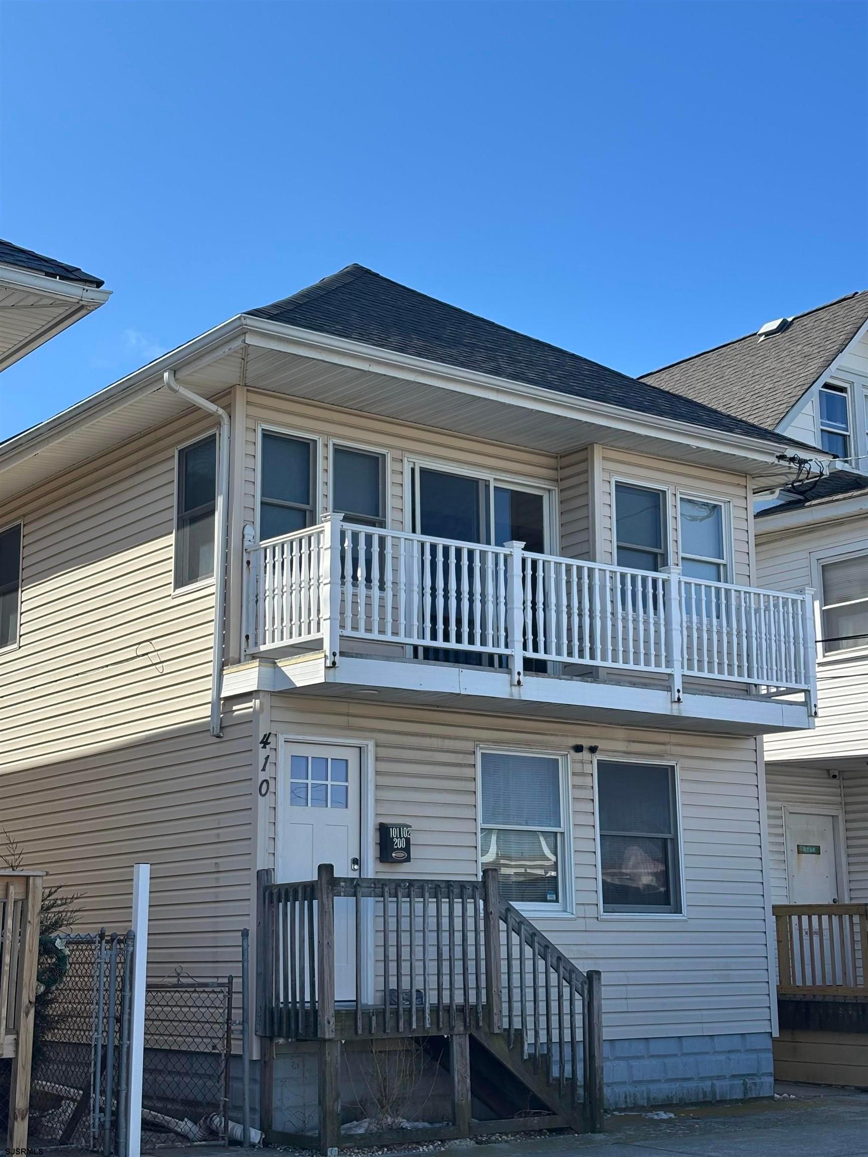 E Magnolia Ave, Wildwood, NJ 08260