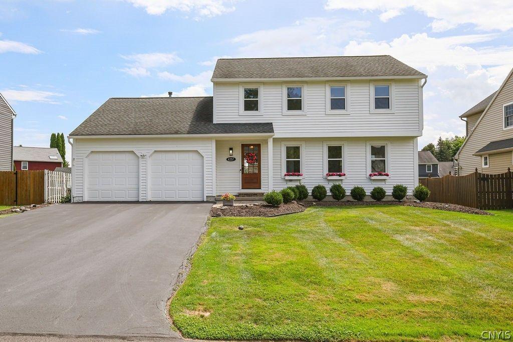 Mayfair Cir, Liverpool, NY 13090