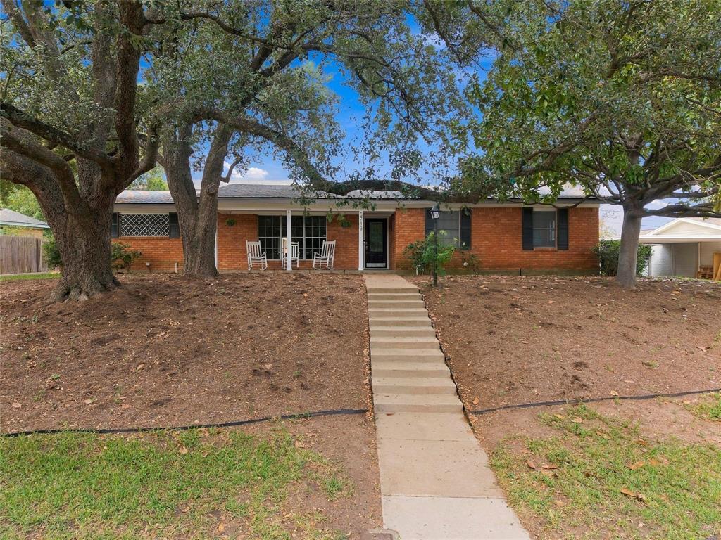 Roberts Dr, Waco, TX 76710
