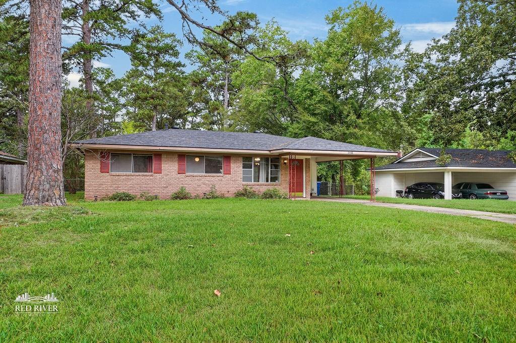 Kroetz Dr, Shreveport, LA 71118