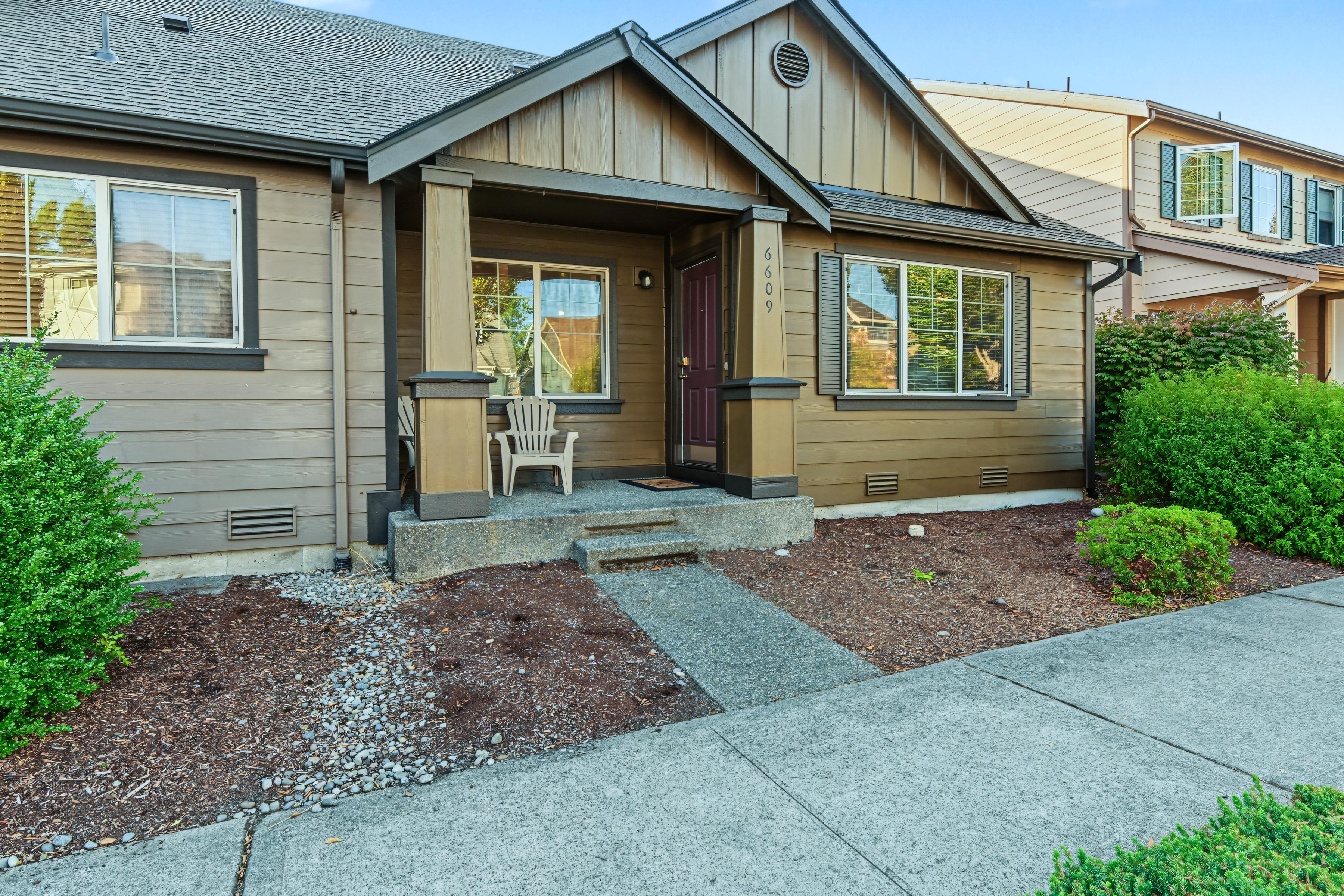 Indiana St Se, Olympia, WA 98513