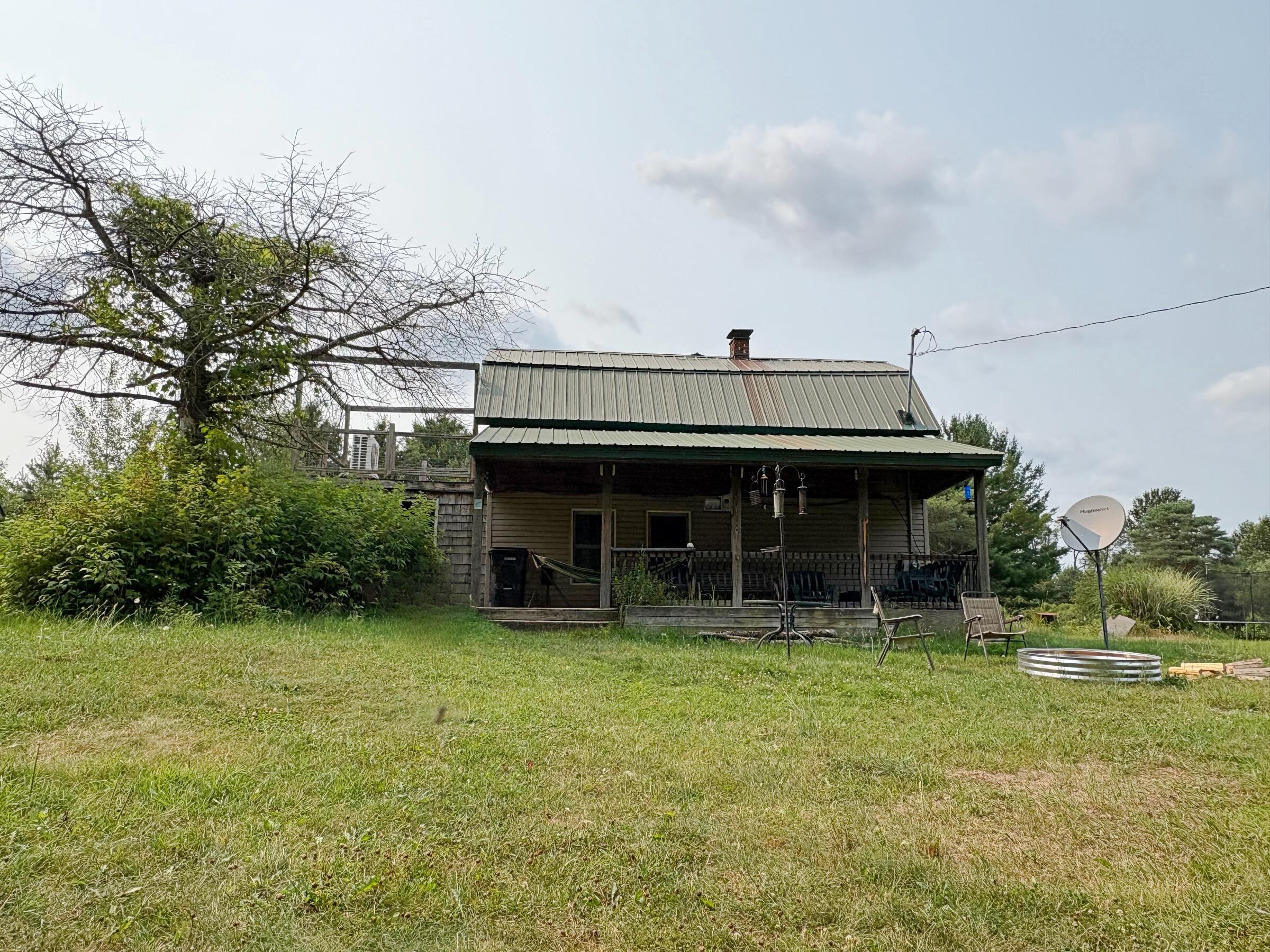 9 Mile Rd, Reed City, MI 49677
