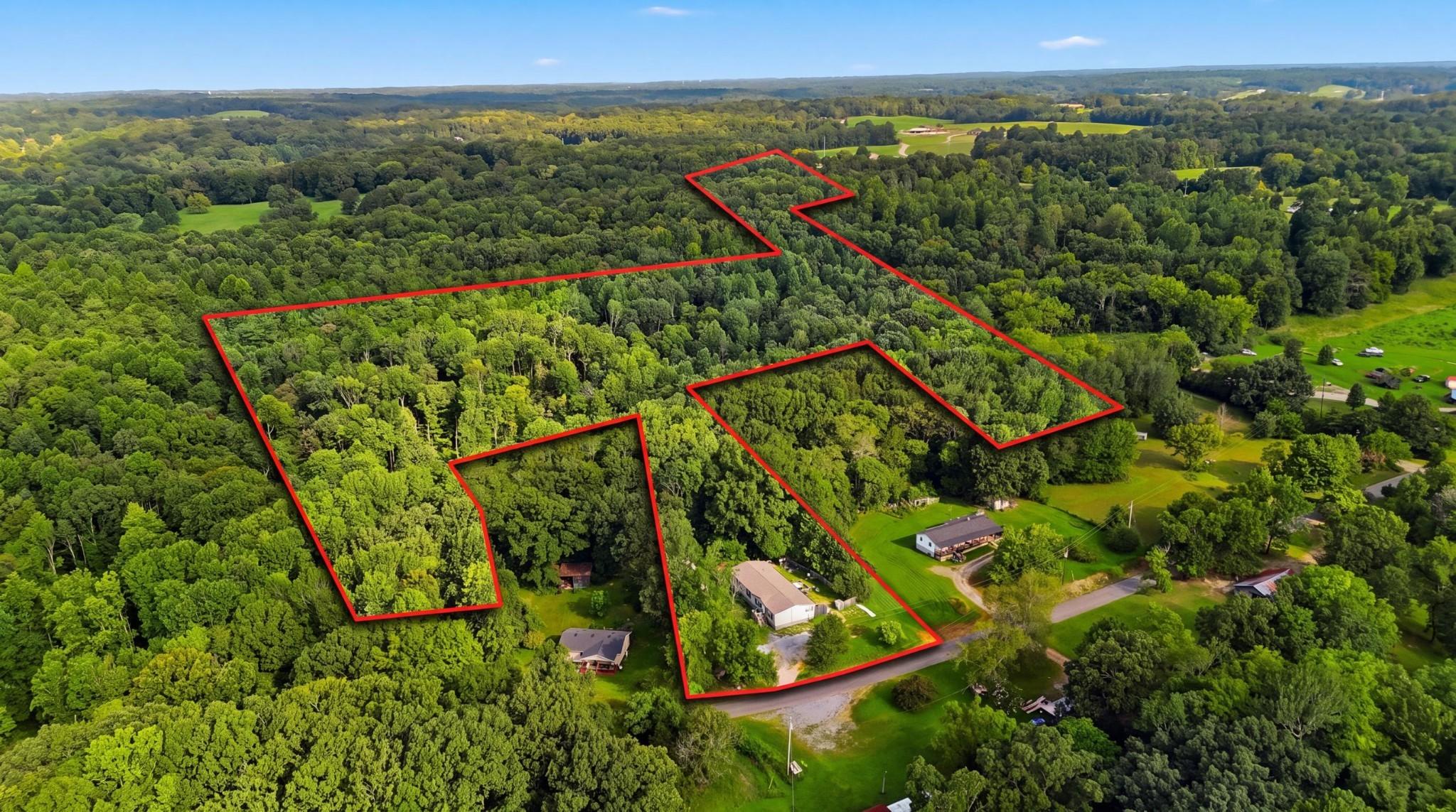 Stage Rd, Charlotte, TN 37036
