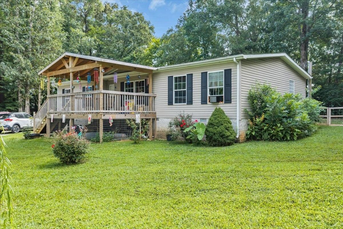 Laws Rd, Mcminnville, TN 37110