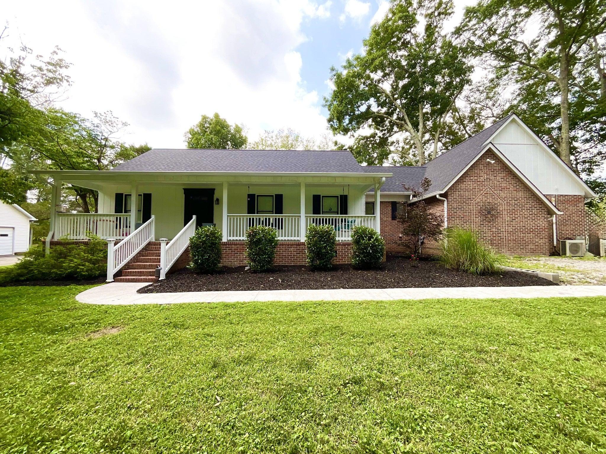 Autumn Ln, Tullahoma, TN 37388