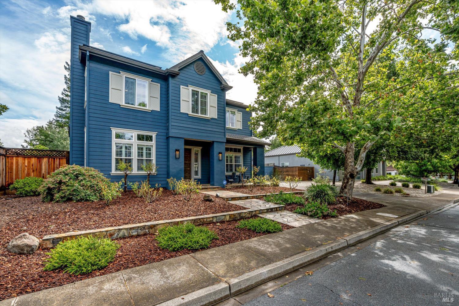 Paulson Ct, Saint Helena, CA 94574