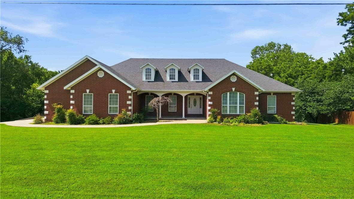 Riverview Dr, Anderson, MO 64831