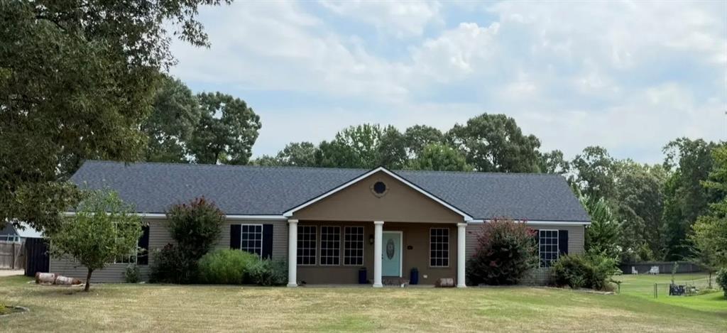 W Lakeshore Dr, Benton, LA 71006