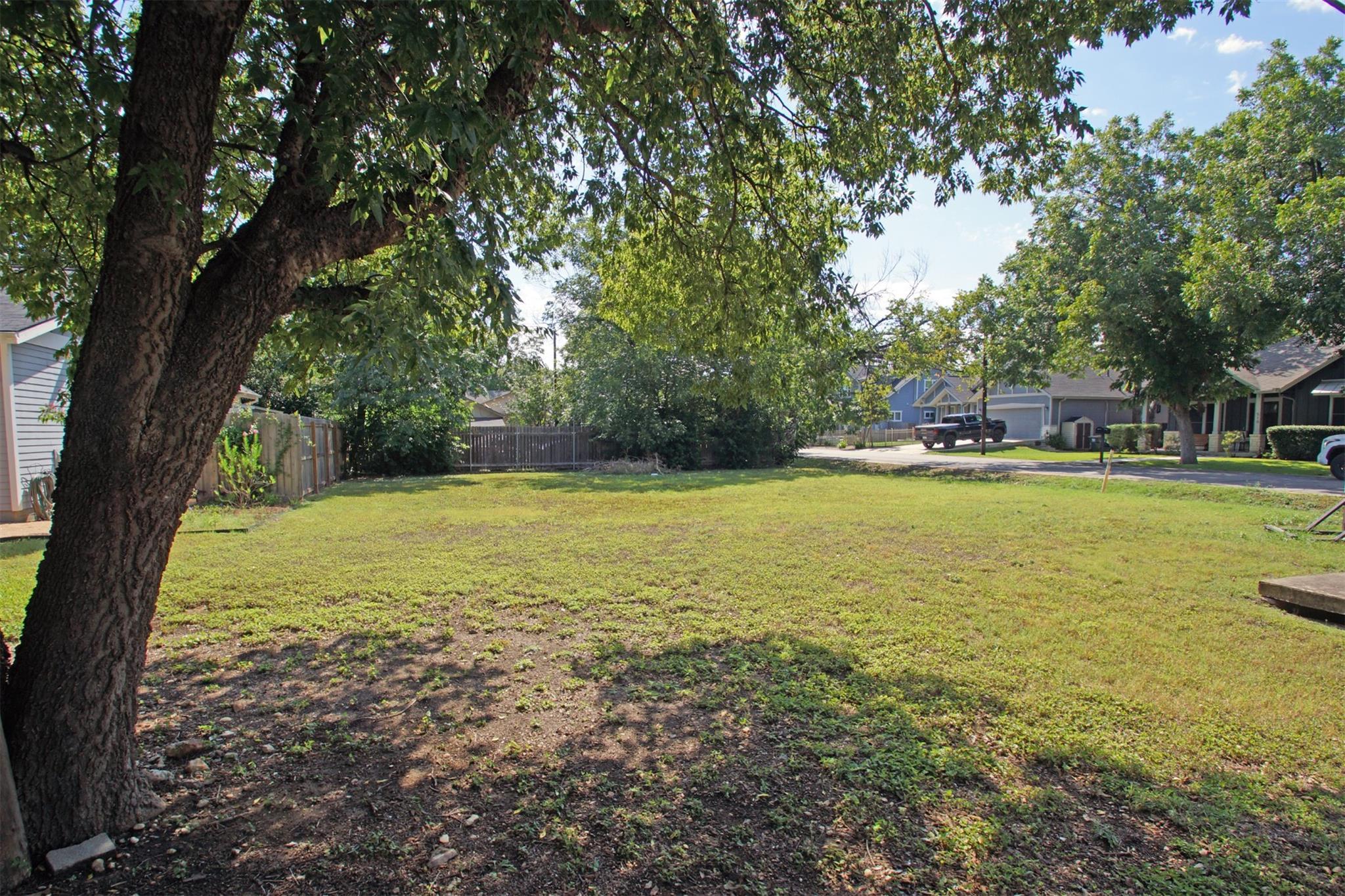 Hart St, Georgetown, TX 78626