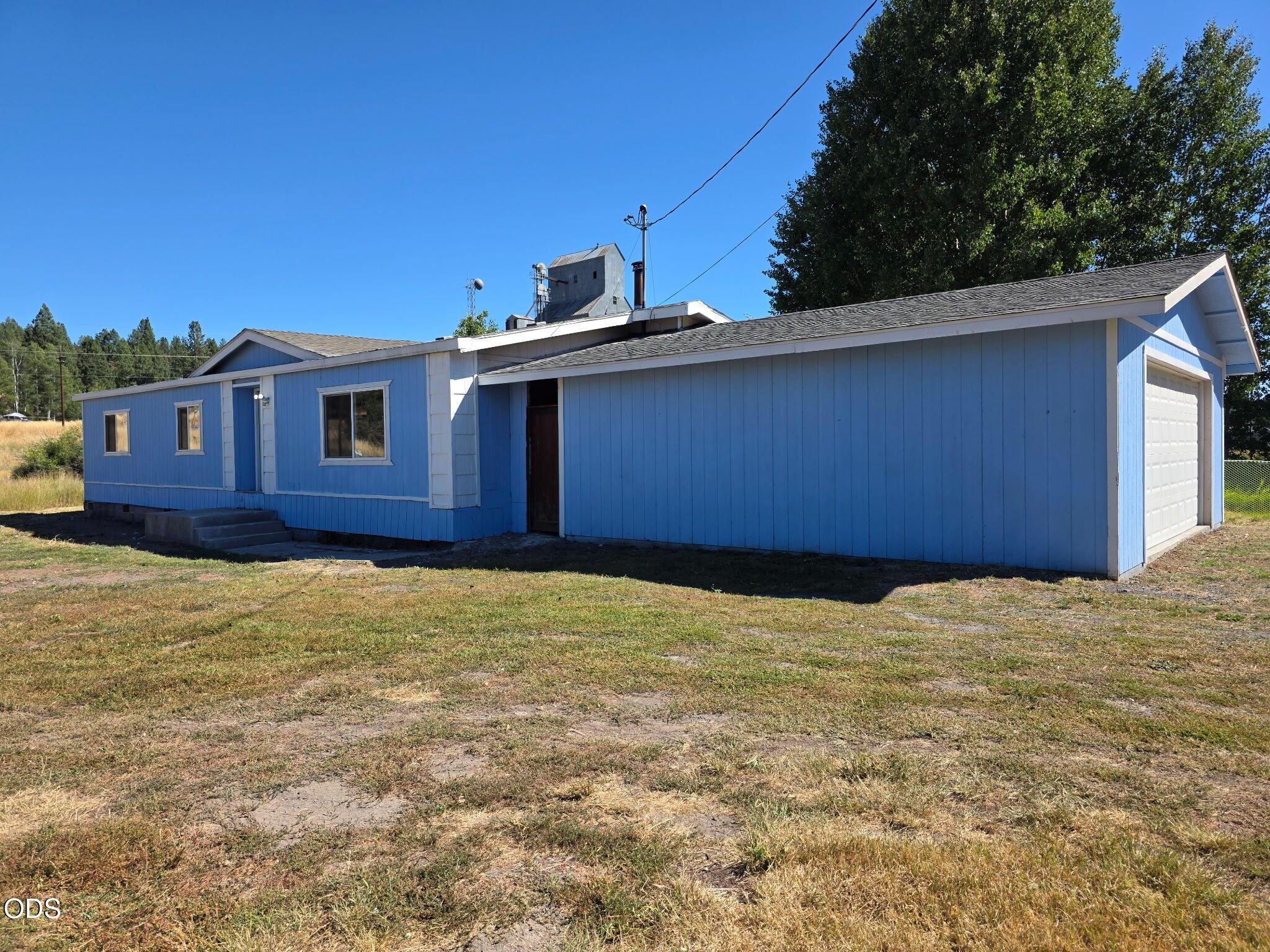 N Baker St, Chiloquin, OR 97624