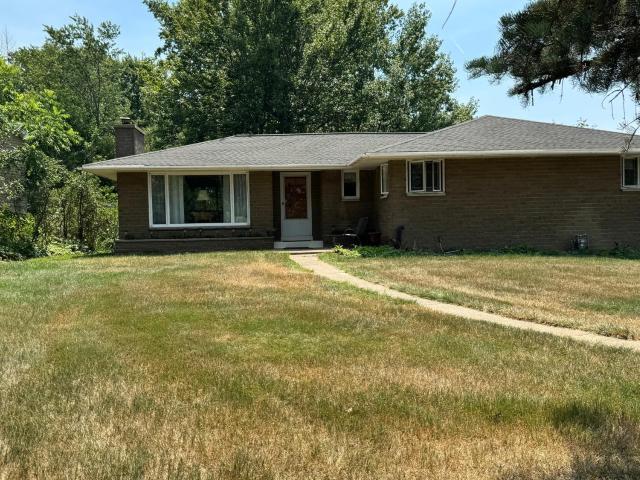 Linda Ln, Warren, PA 16365