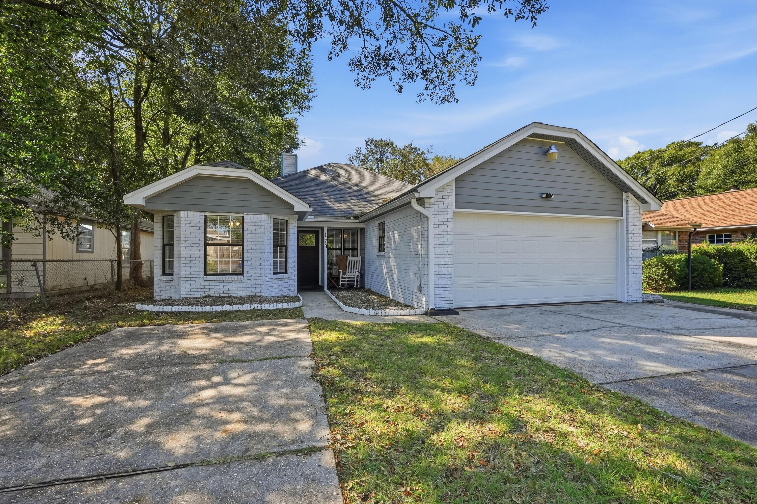 Richpien Rd, Fort Walton Beach, FL 32547