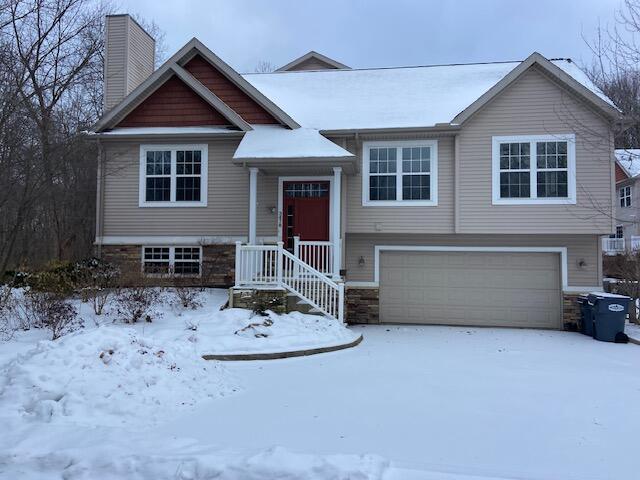 Rivers Edge Dr, Saint Joseph, MI 49085
