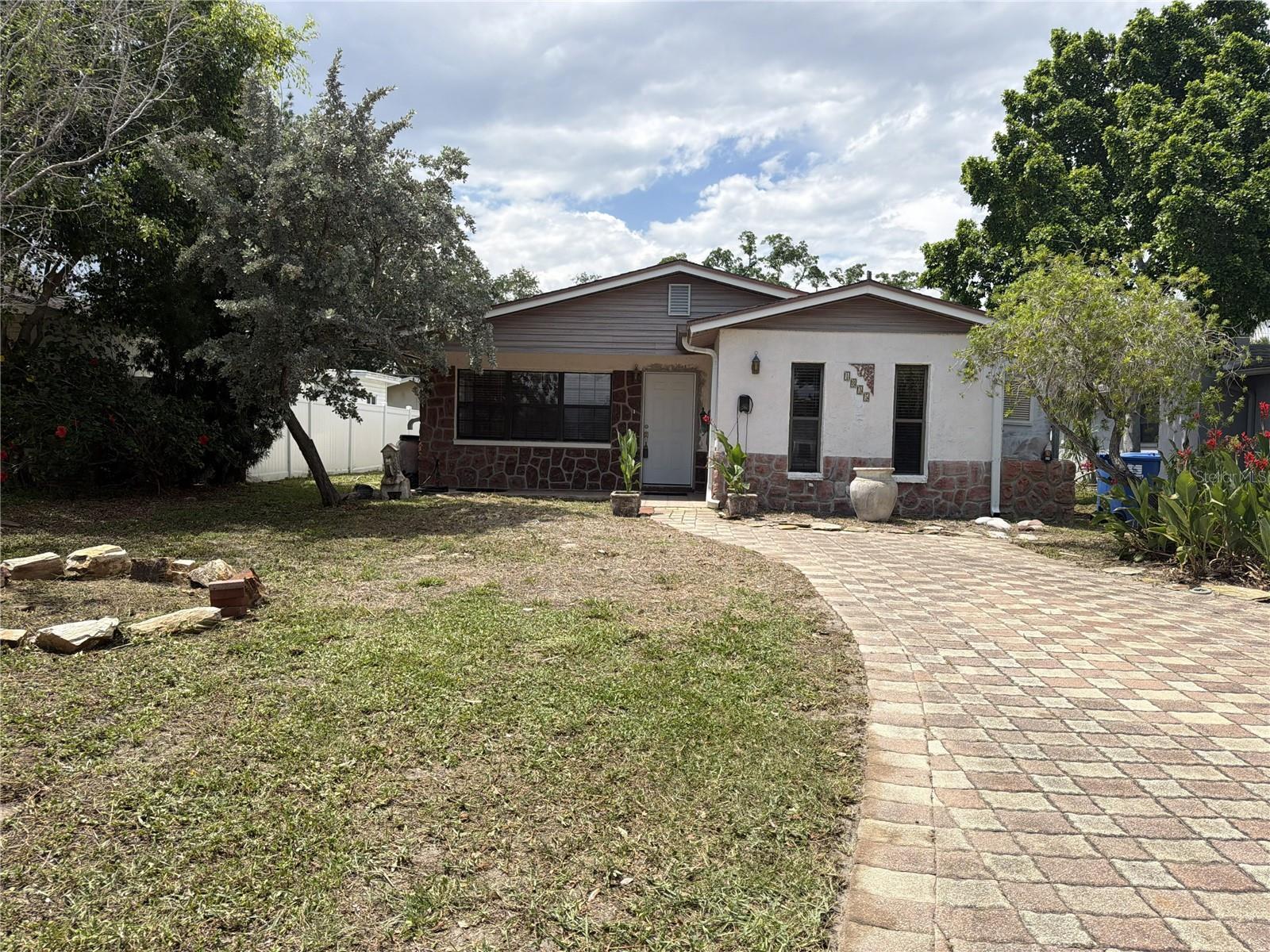 Maryland Ave Ne, Saint Petersburg, FL 33703