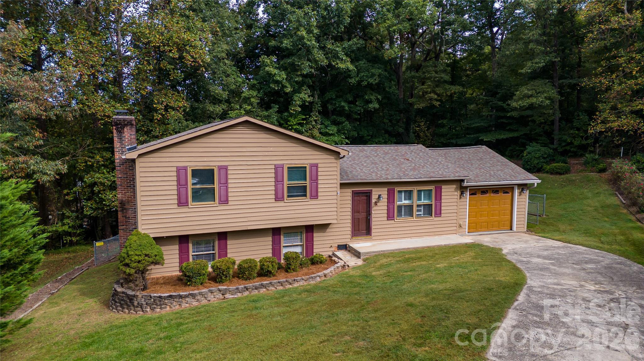 Quail Dr, Morganton, NC 28655