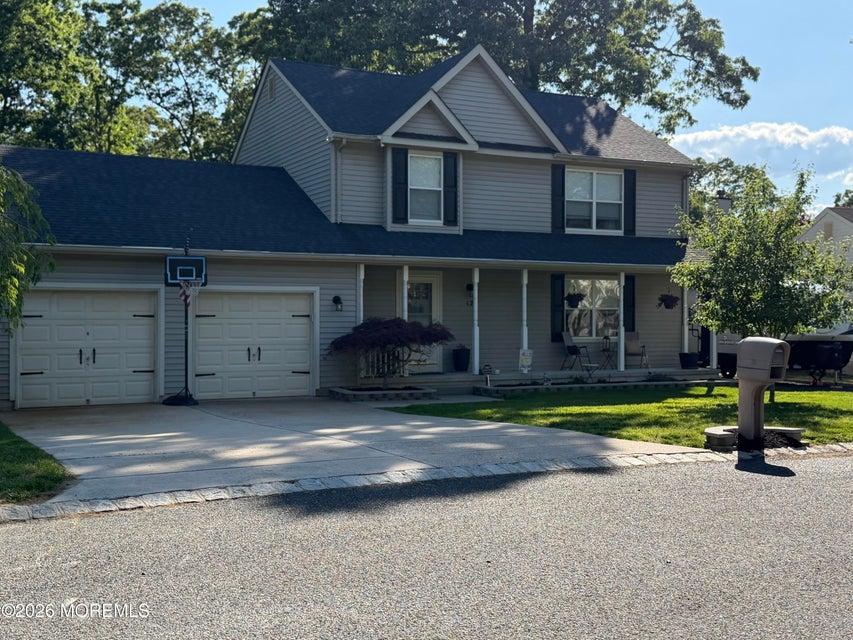 Rosemont Ln, Tuckerton, NJ 08087