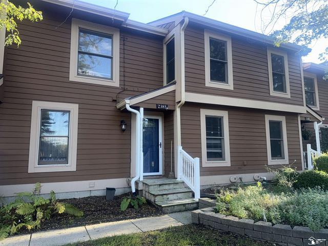 N Wild Blossom Ct, East Lansing, MI 48823