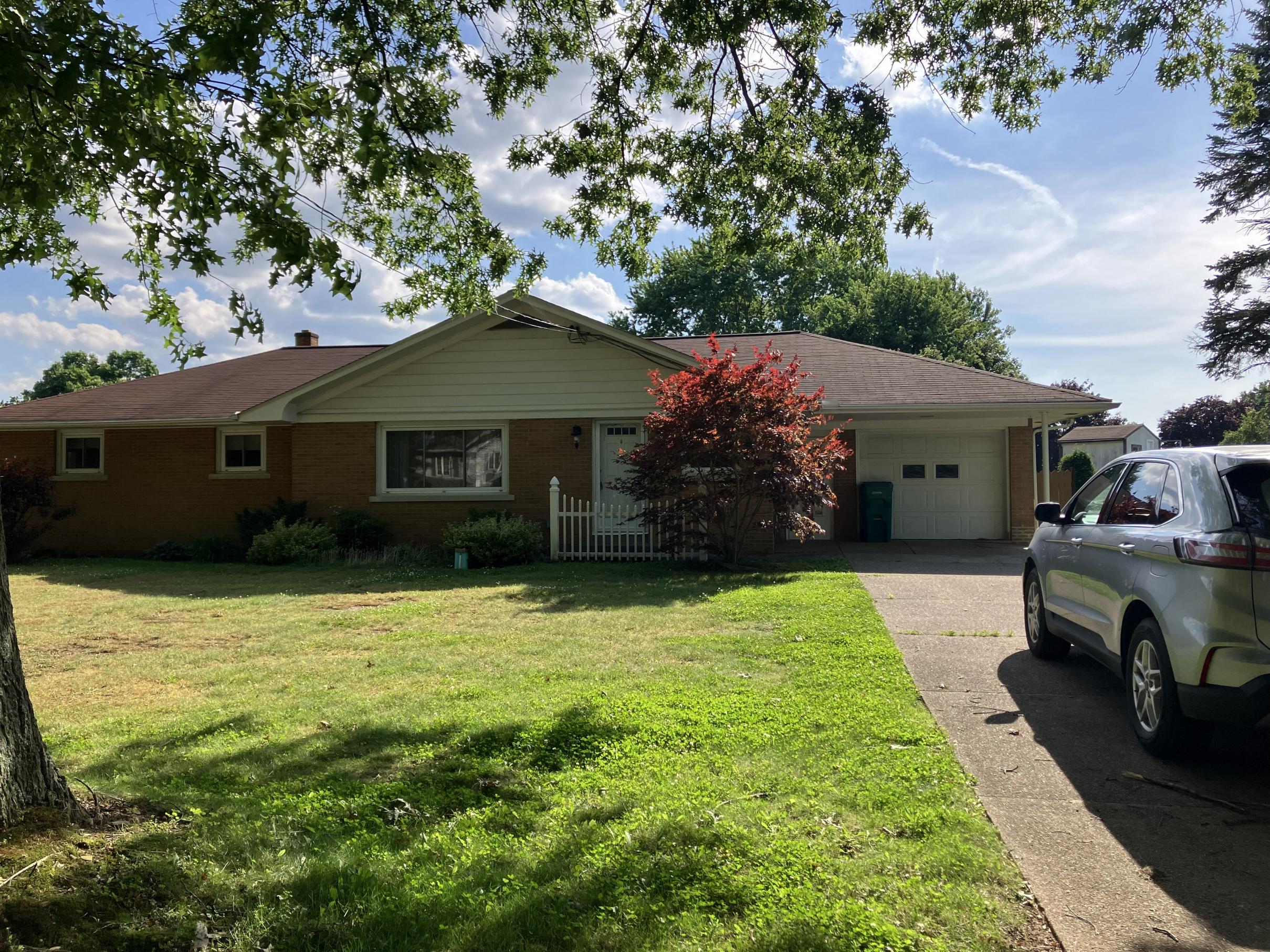 Millfair Rd, Fairview, PA 16415