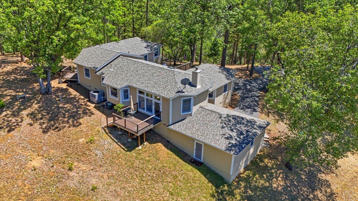 Vicki Dr, North San Juan, CA 95960