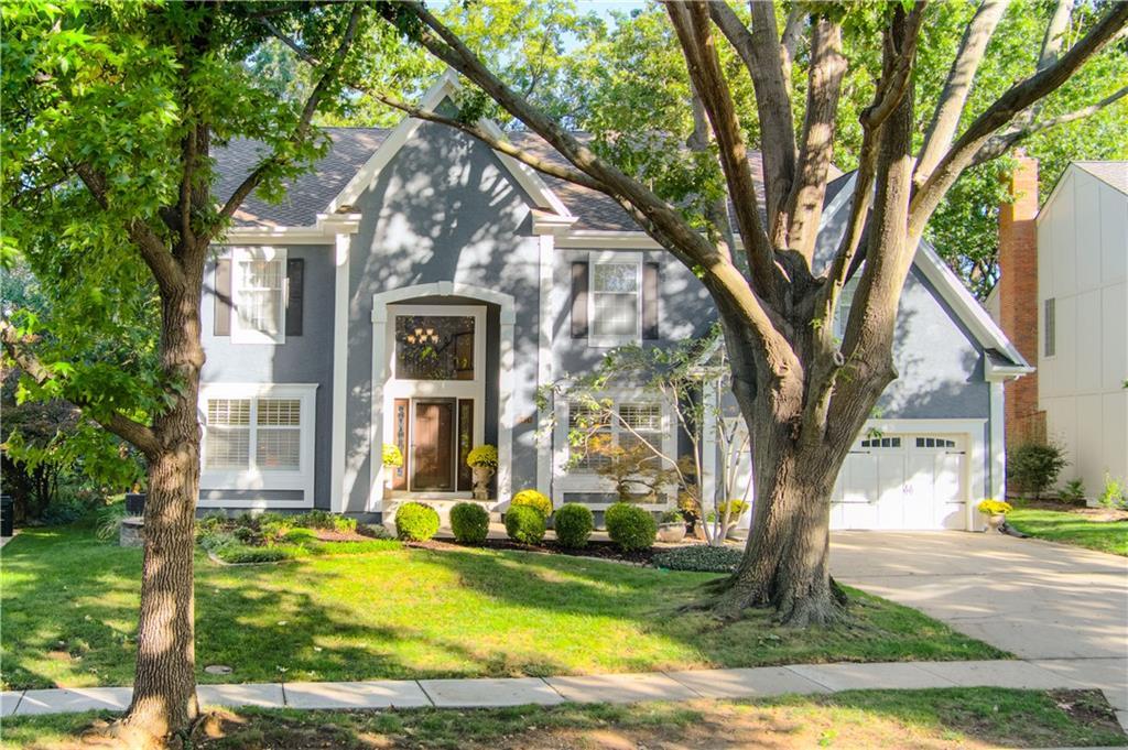 W 131st Ter, Leawood, KS 66209
