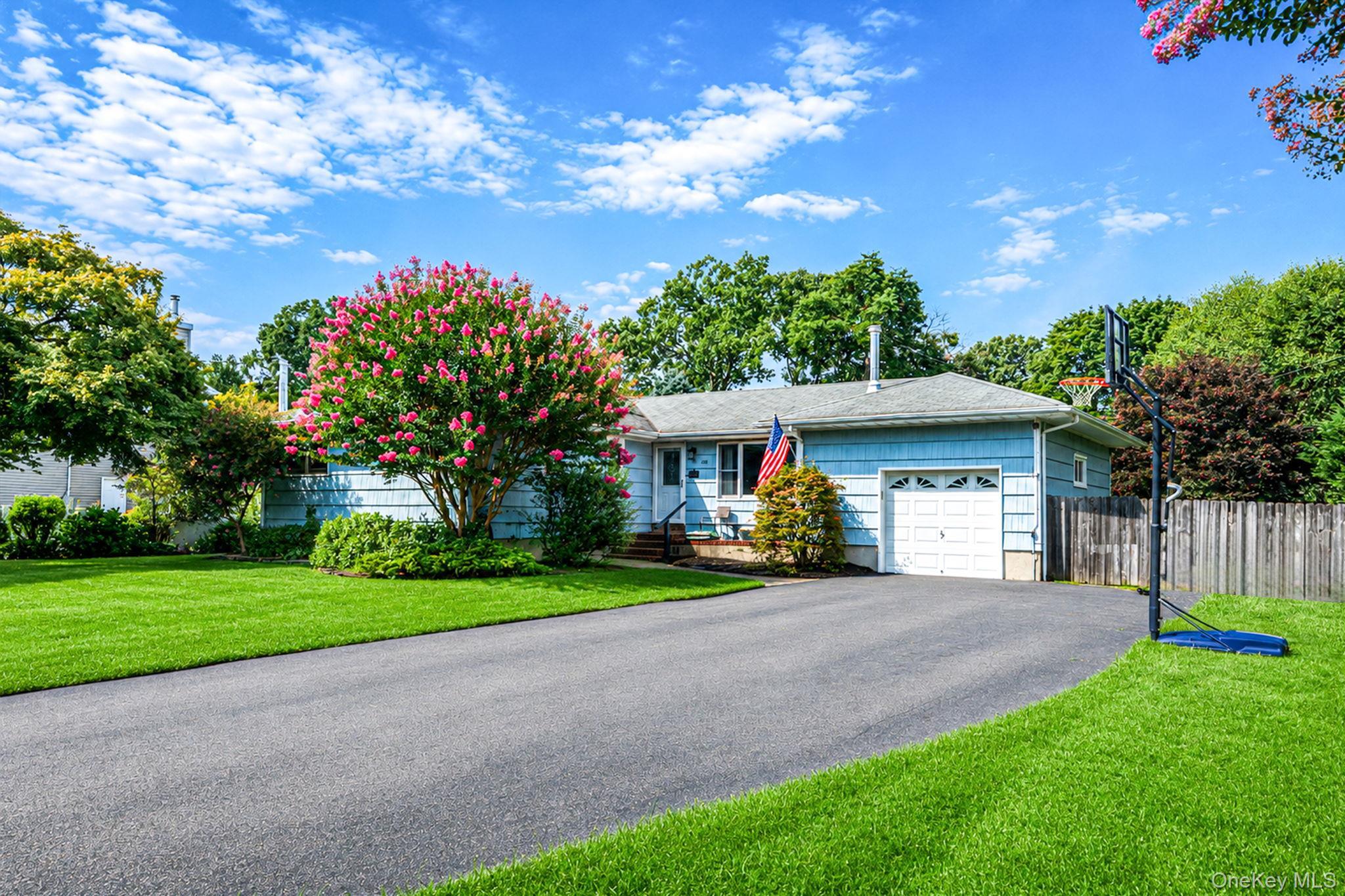 6th Ave, Saint James, NY 11780