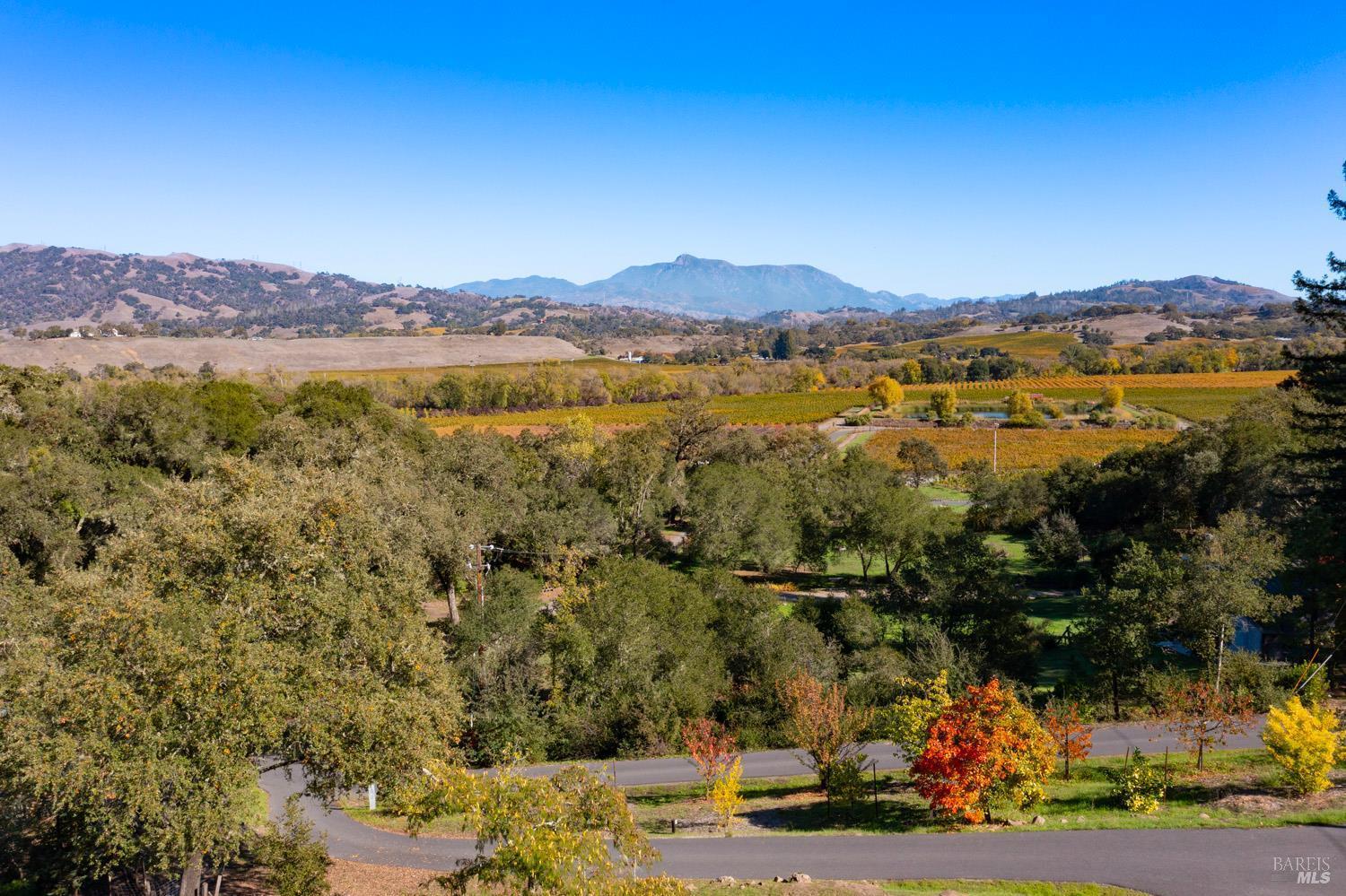 W Soda Rock Ln, Healdsburg, CA 95448