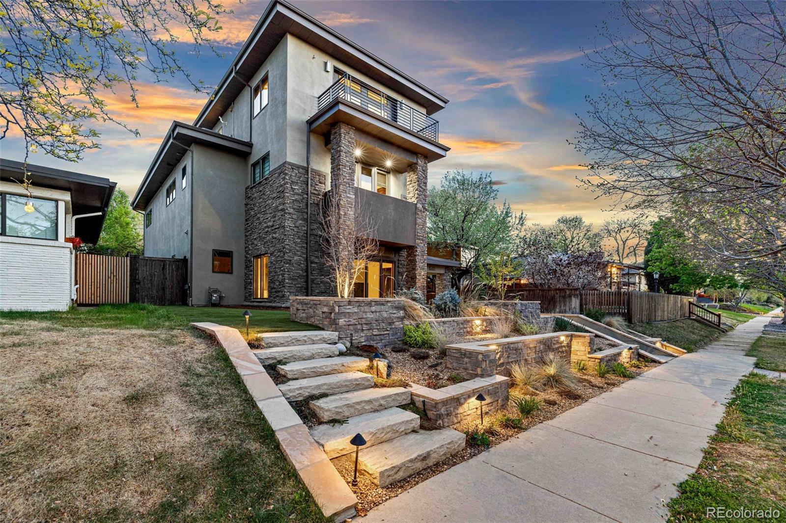 W 36th Ave, Denver, CO 80212
