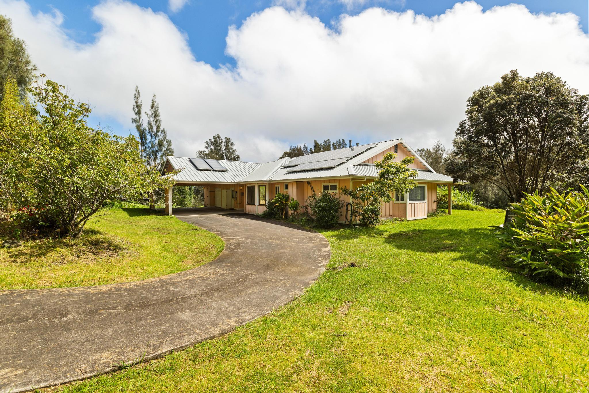 Old Mamalahoa Hwy, Honokaa, HI 96727