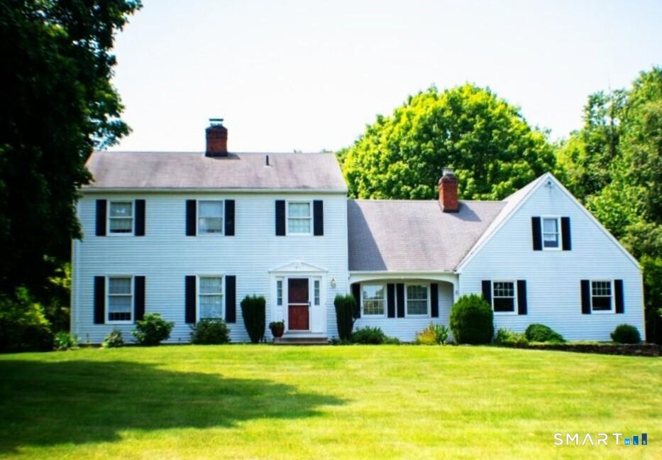 Watertown Rd, Middlebury, CT 06762