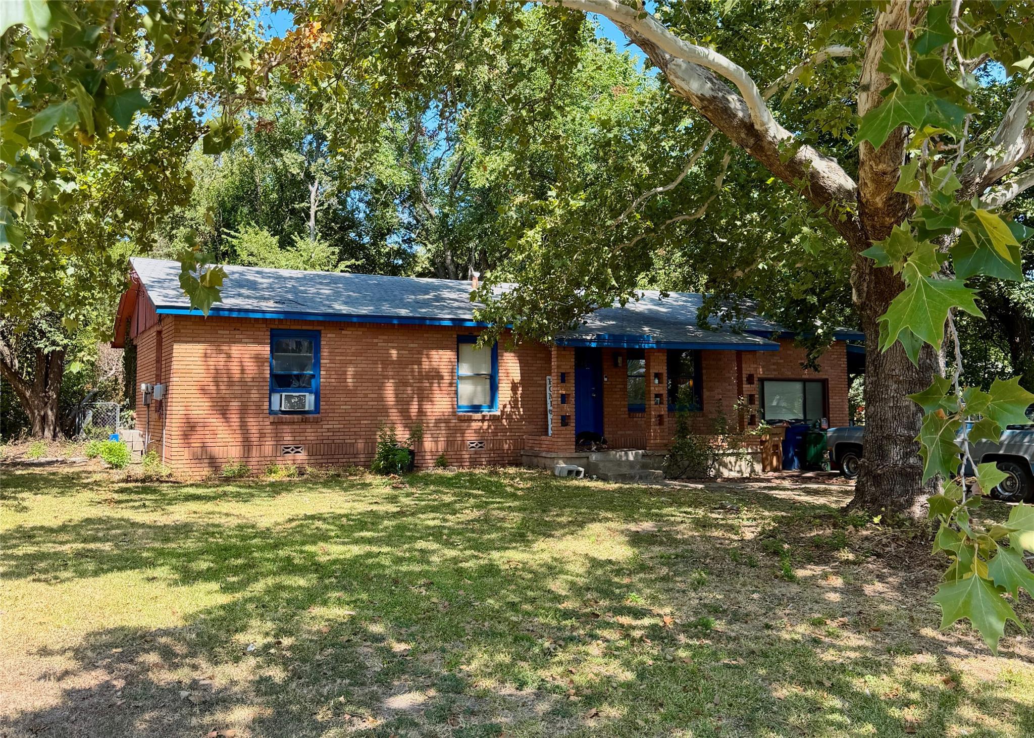 Capitol Dr, Austin, TX 78753