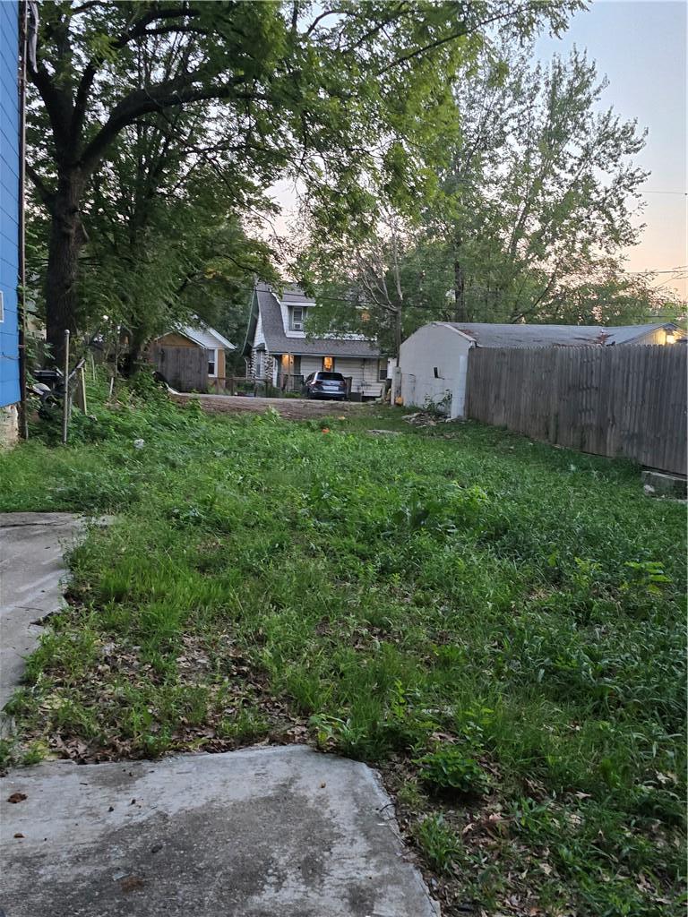 Morrell Ave, Kansas City, MO 64123