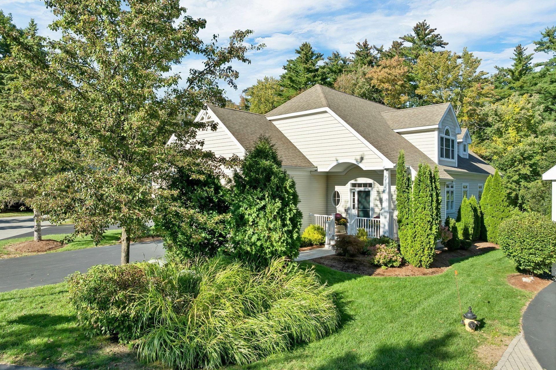 Metea Ln, Bedford, NH 03110