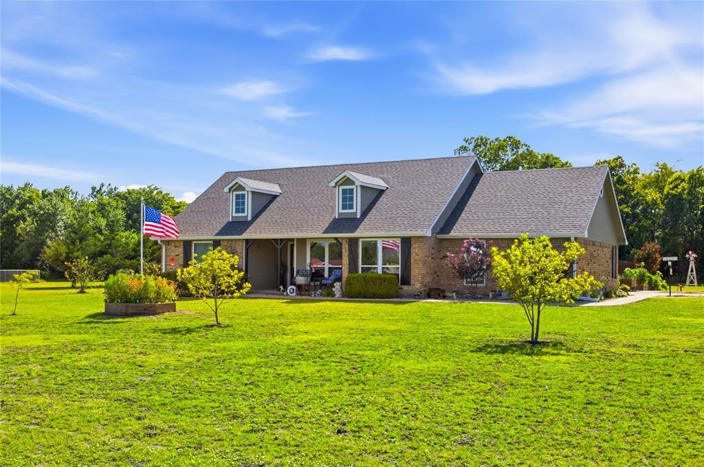 Harli Dr, Trenton, TX 75490