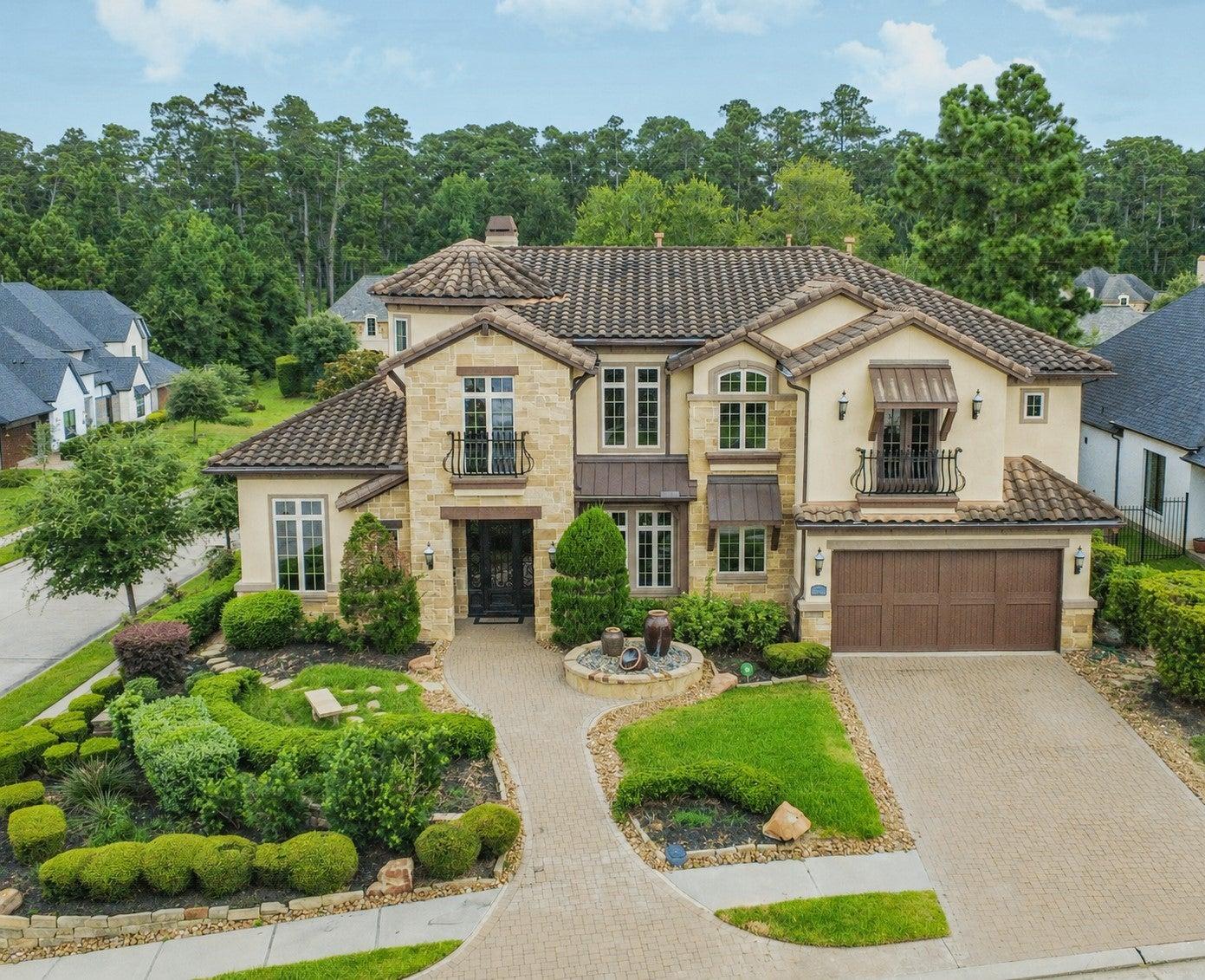 Oak Estates Dr, Conroe, TX 77384