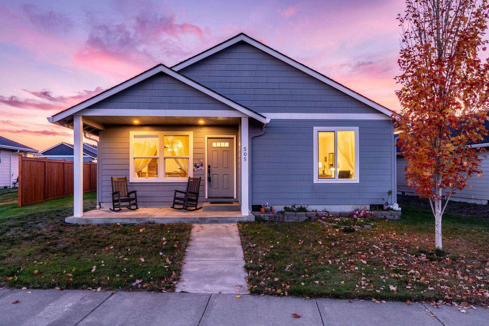 Herren Ave, Winlock, WA 98596
