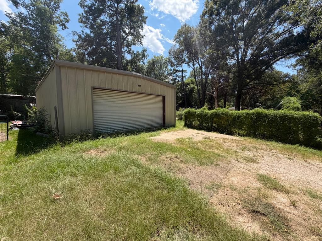 Self Rd, Lufkin, TX 75904