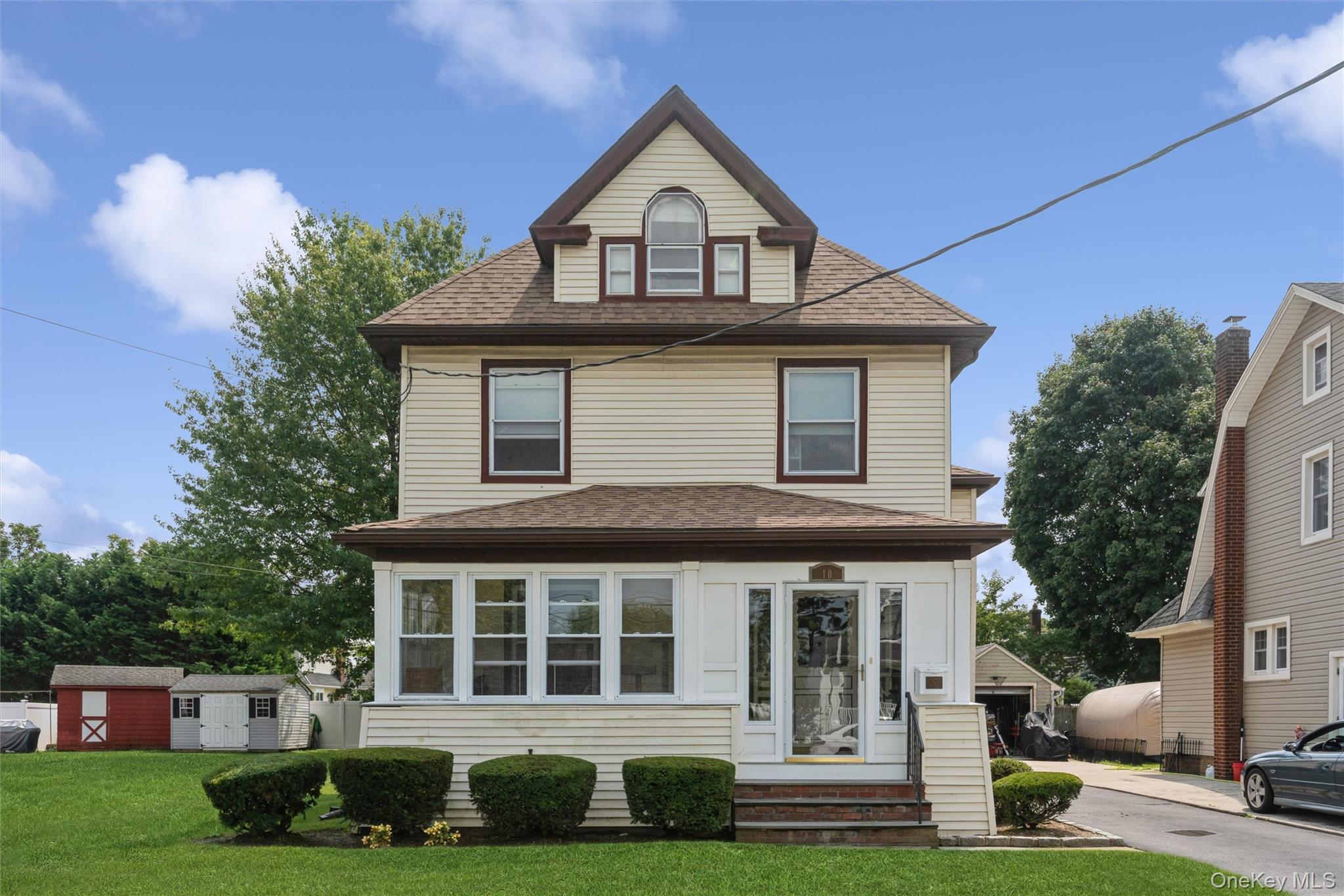 Driscoll Ave, Rockville Centre, NY 11570