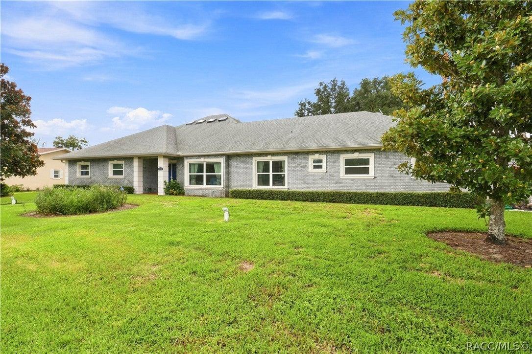 Se Pinwheel Dr, Crystal River, FL 34429