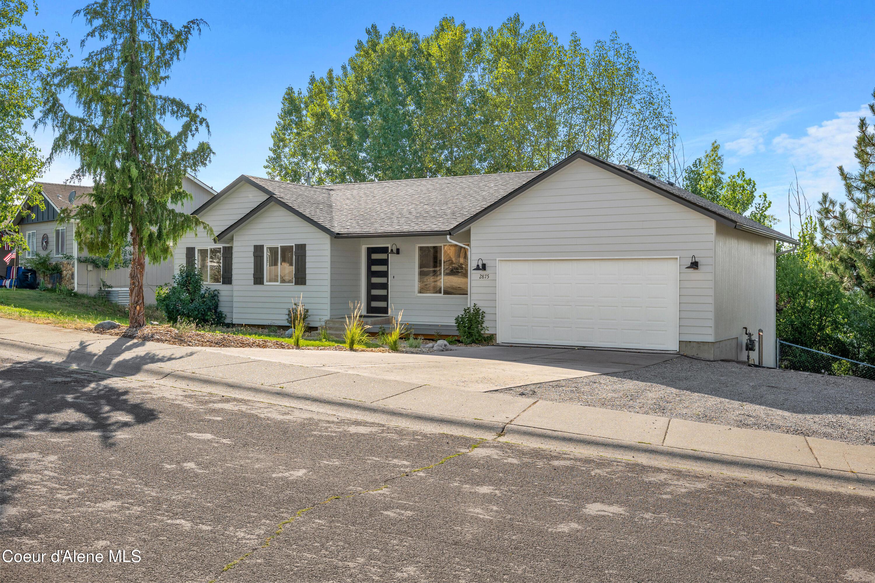 N Rawhide Ridge Rd, Post Falls, ID 83854