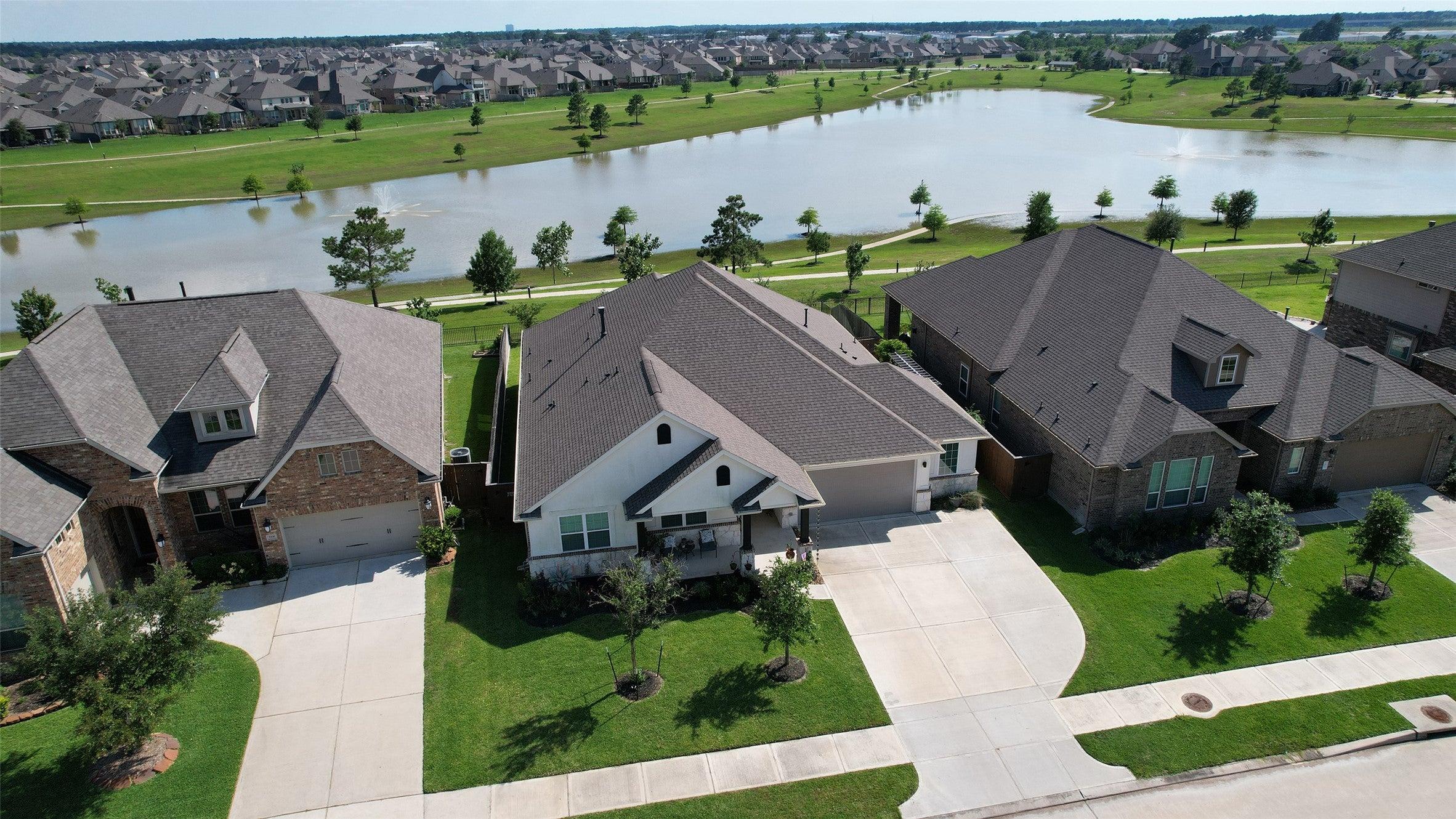 Laguna Lake Dr, Spring, TX 77379